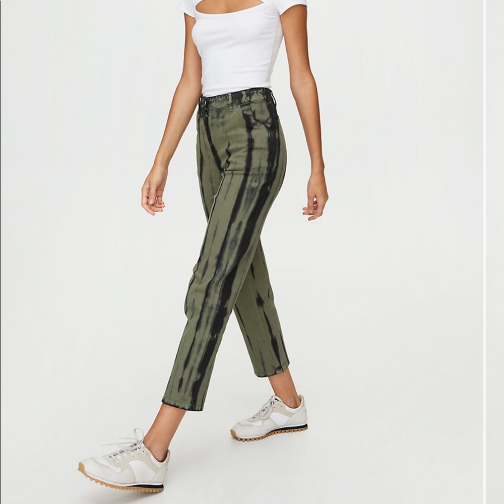 Aritzia Wilfred Green and Black Tie-Dye Pants